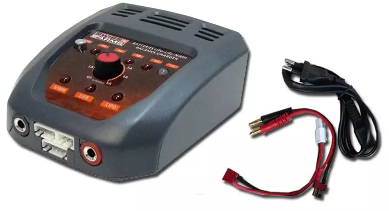 Chargeur Batterie NiMh/LiPo/LiFe Auto ASG - Polyvalent et Robuste - Phenix  Airsoft